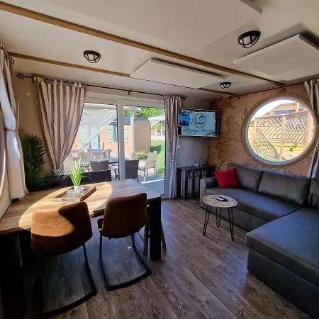 فندق Seaside-resort