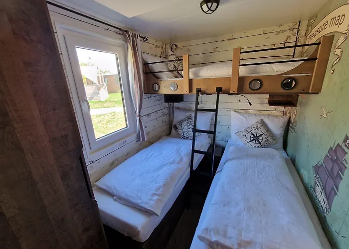 Seaside-resort * Geiselwind